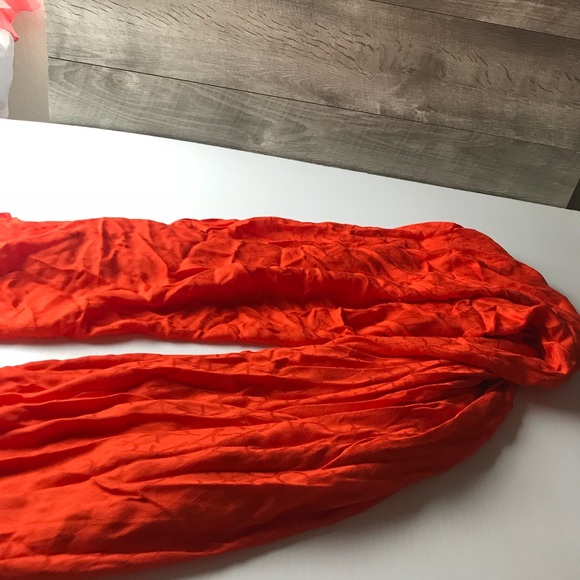 Calvin Klein CK Logo fringe scarf orange raw hem - Picture 7 of 8